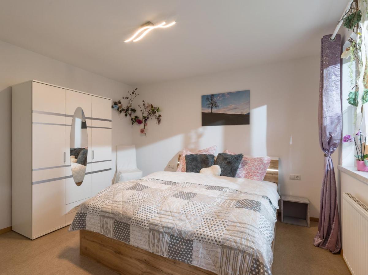 Haus Yvonne Apartment ฮอพฟ์การ์เทน อิม บริกเซนทัล ภายนอก รูปภาพ